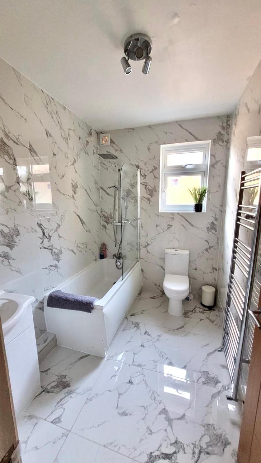 Two Bedroom Flat In Londres Extérieur photo